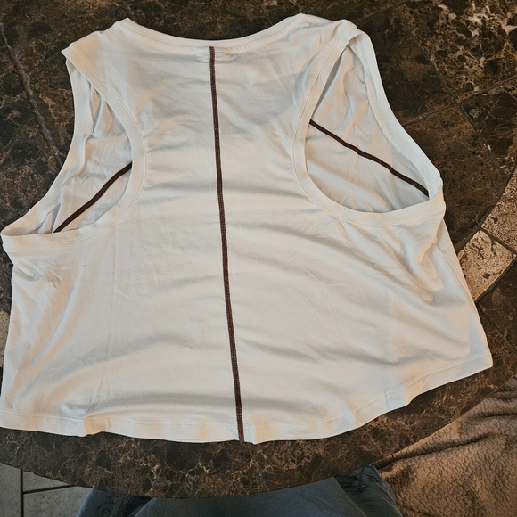 Terez WorkIt Marshmallow Tank Top L NWT - Picture 4 of 4